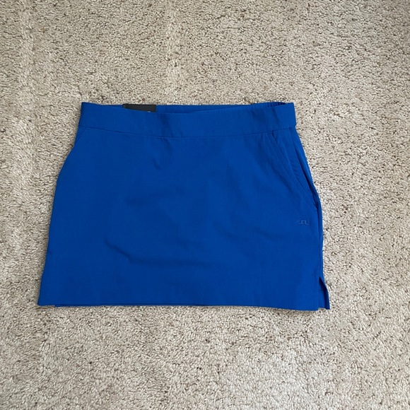 Ladies J. Lindeberg Silvia Skirt w/ high vent (153) - Picture 1 of 11